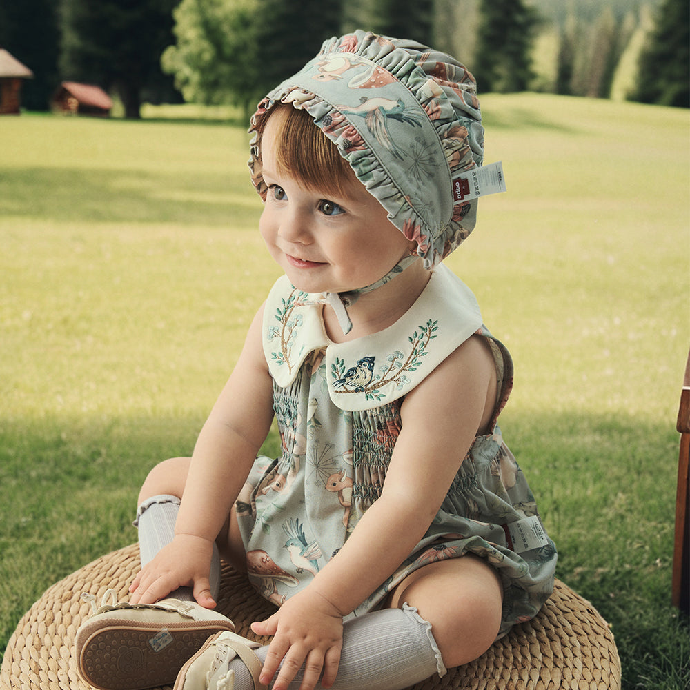 Charming Baby Bonnet: Soft & Stylish Headwear for Your Toddler