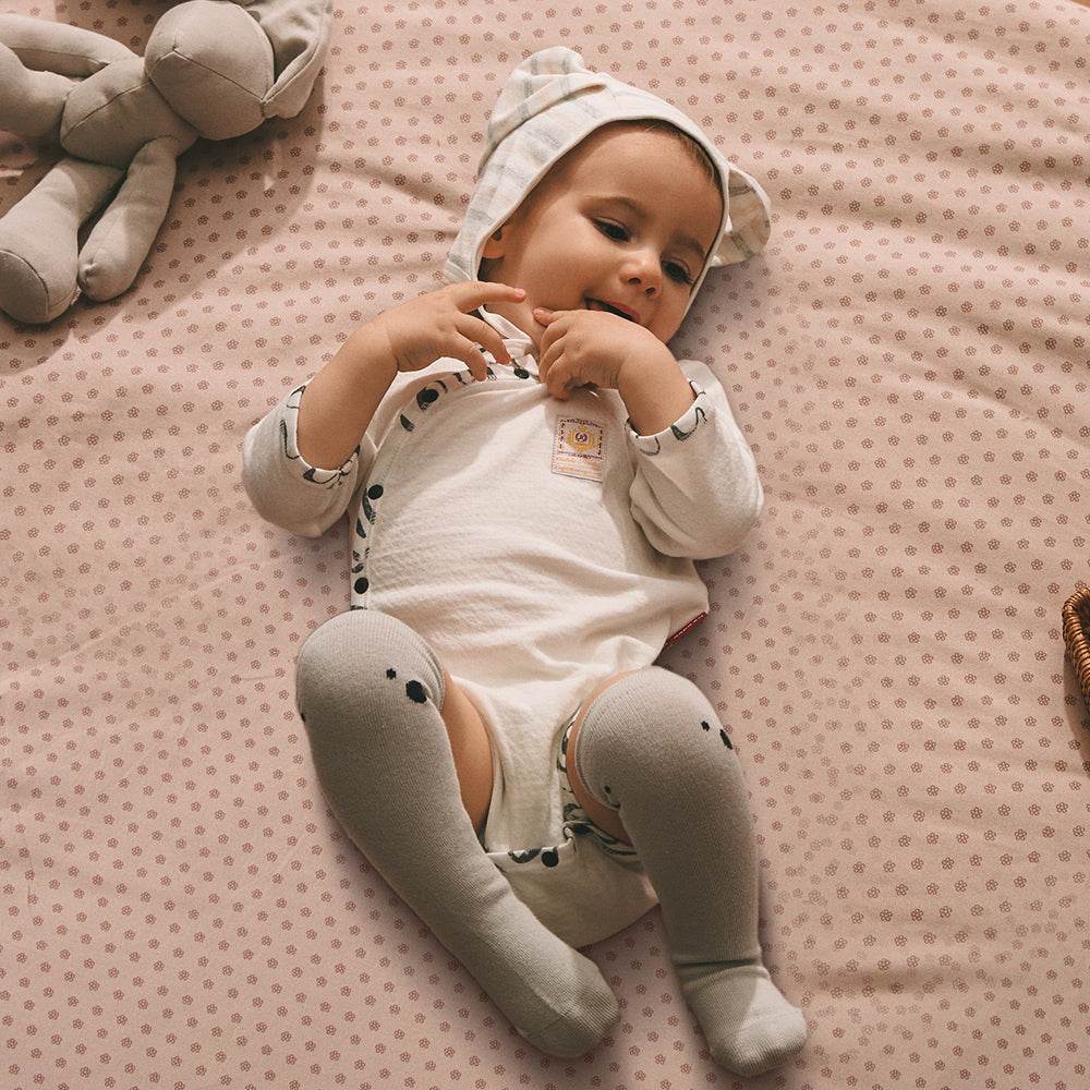 🤍 Baby Kimono Long Sleeve Bodysuit – Soft Island Cotton for Newborns