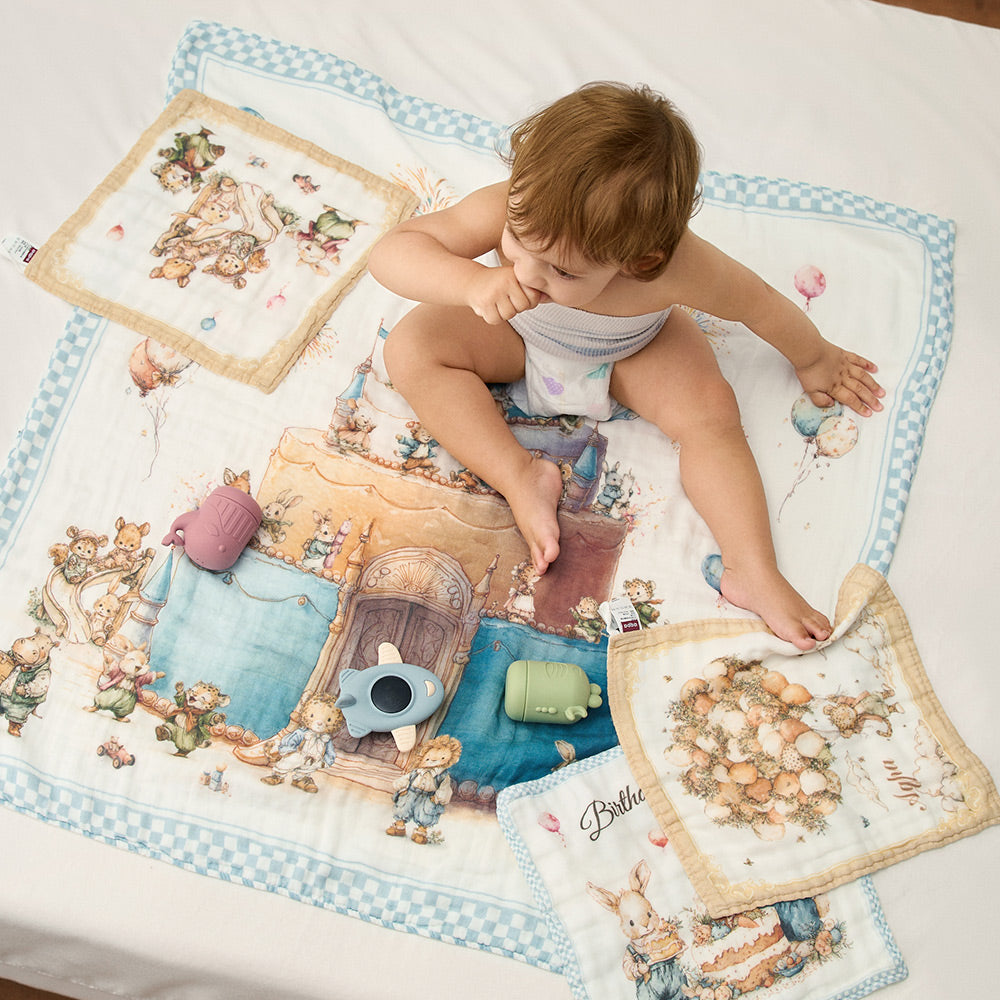 Baby Bath Gift Set (7-Piece) | Soft Cotton Towel & Bath Toy Bundle for Newborns & Toddlers