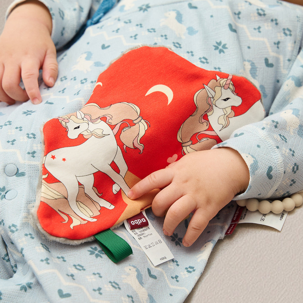 Star-Shaped Sensory Baby Lovey – 3D Minky Dots + Teething Ring | Soothing Blanket for 0–12M Babies