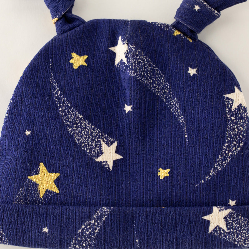 ⭐ Starry Night – Cotton Baby Knot Hat with Shooting Star Print