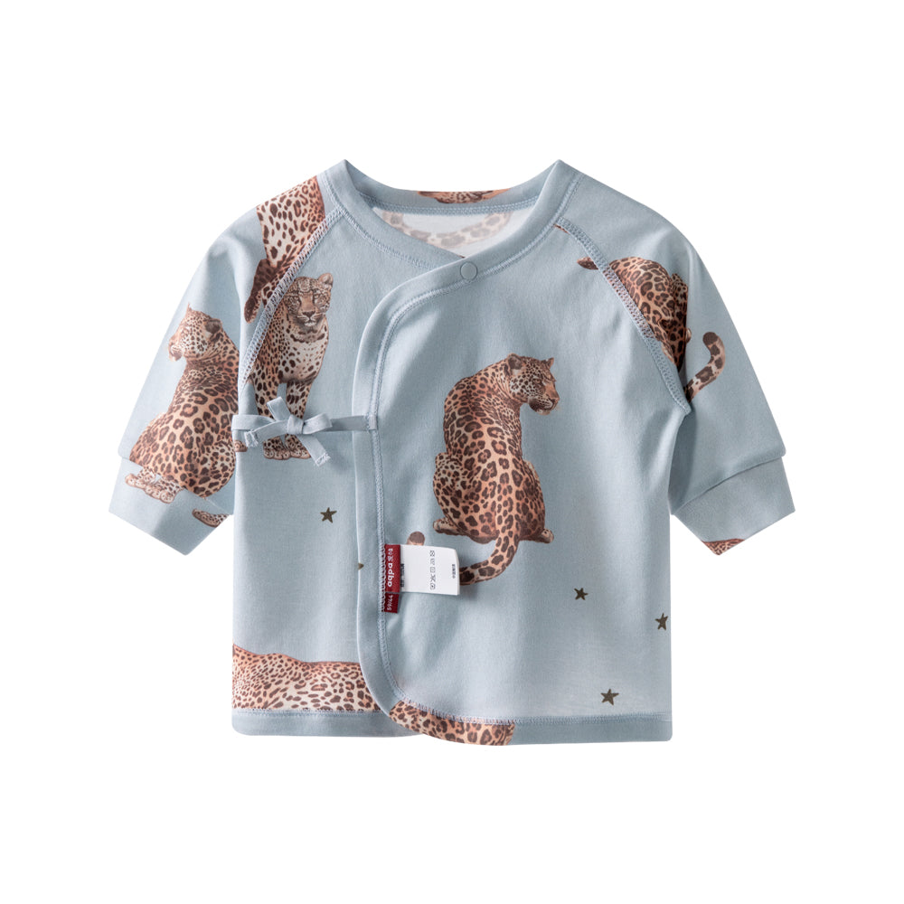 Lamb Love Kimono Baby Top – Smart Design for Mess-Free Days