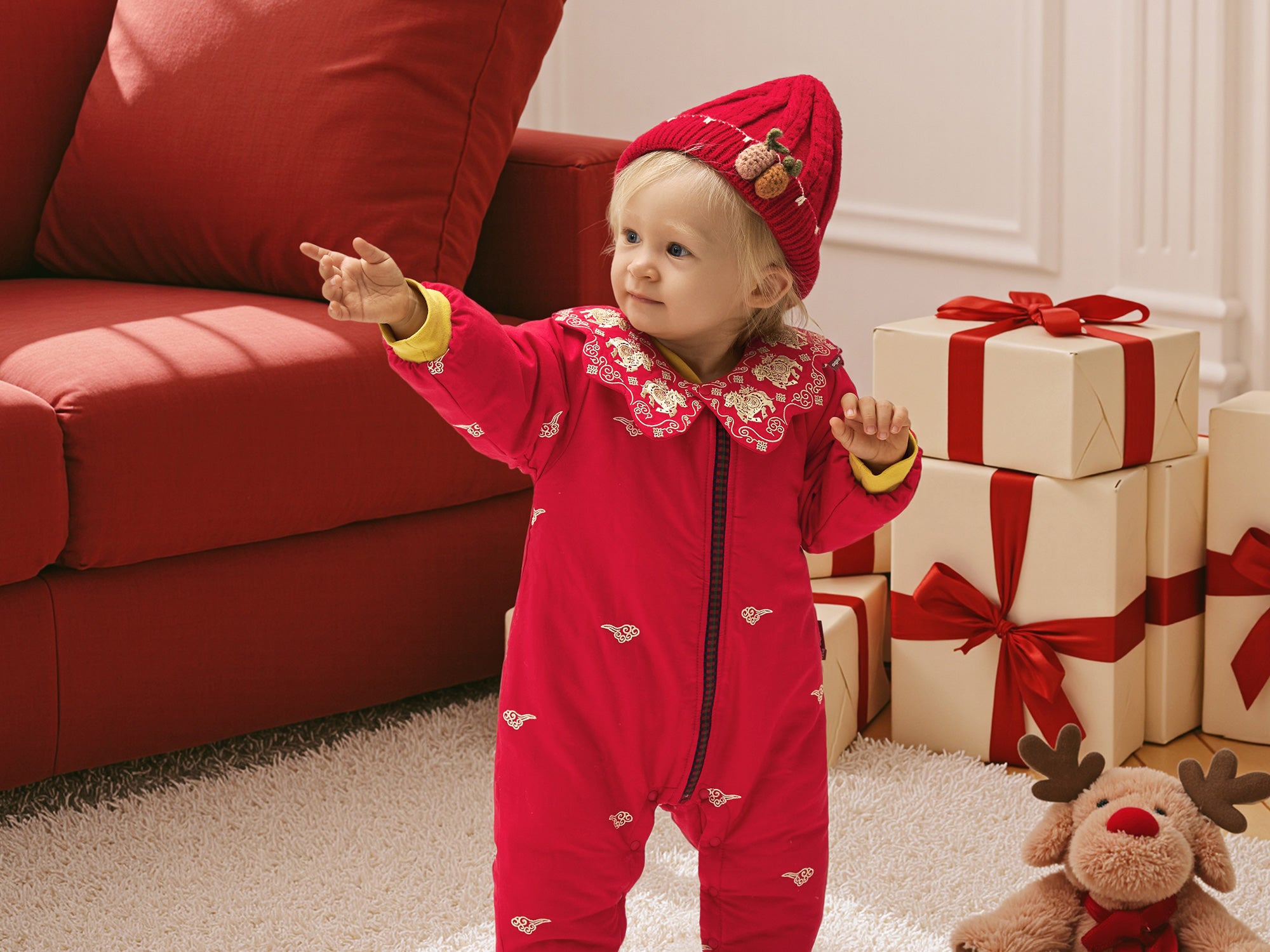 Festive Red Zipper Baby Romper | Soft Fleece-Lined Cotton One-Piece for Cool Weather (0°C–15°C)