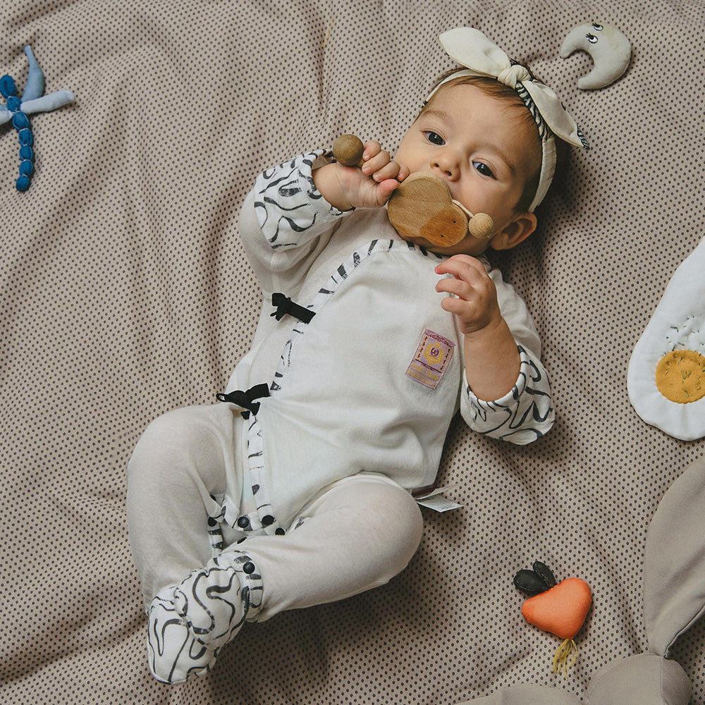 🌊 Gentle Start – Newborn Island Cotton Kimono Romper