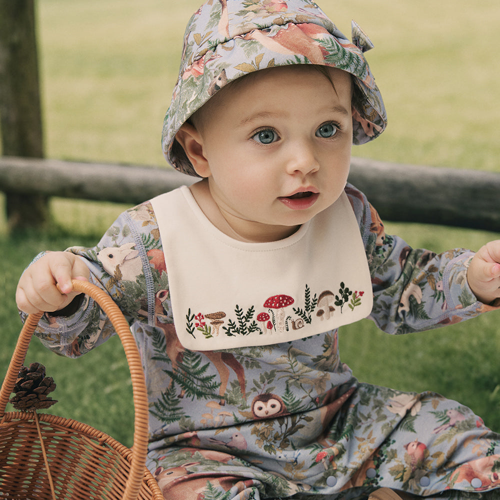Pure childhood for baby - exquisite embroidery, comfort and care