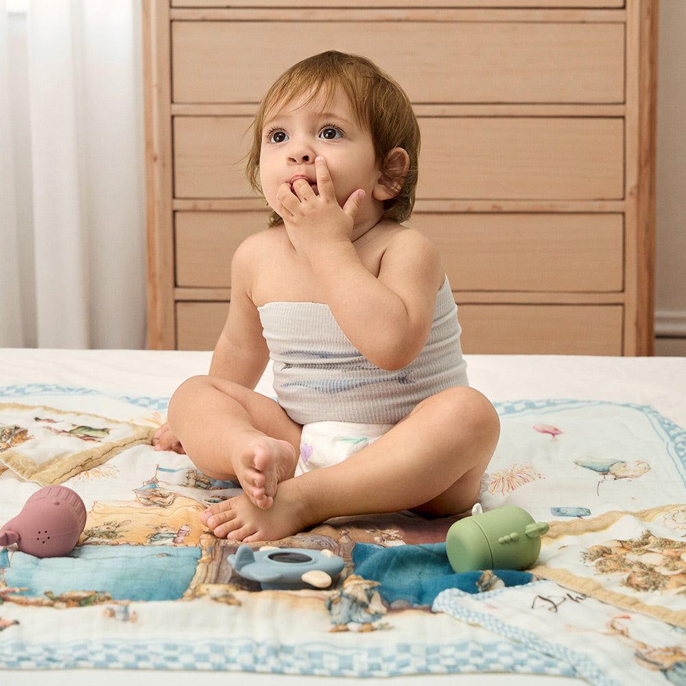 Baby Bath Gift Set (7-Piece) | Soft Cotton Towel & Bath Toy Bundle for Newborns & Toddlers