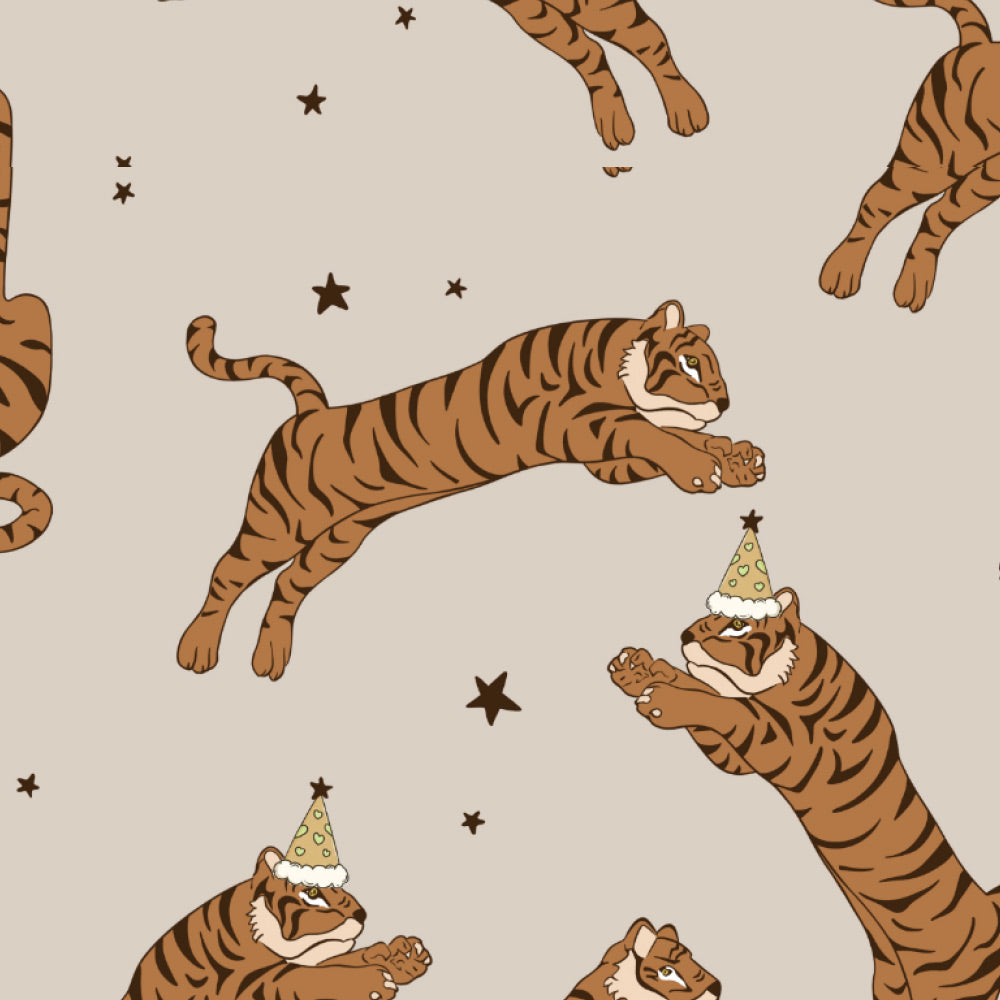 Warm Down Baby Snowsuit with Tiger Print | Cozy Winter Romper for Boys & Girls (-5°C~10°C)